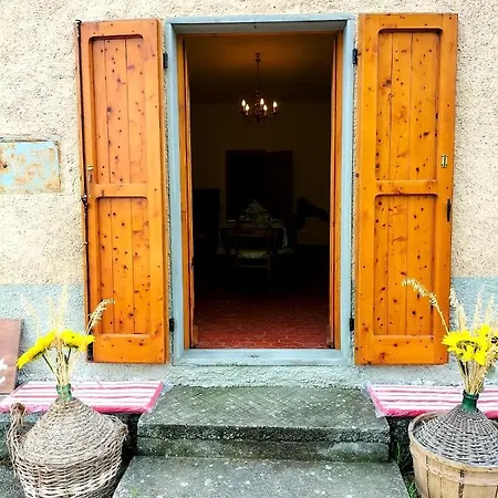 La Casetta Di Bruno Sul Passo Della Futa Traversa